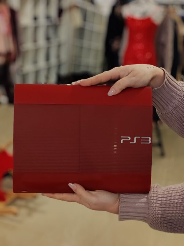 reusecentrum, baterkaren, PS3, PlayStation, konzola, herná konzola, Sony, hry, zábava, retro, DVD prehrávač