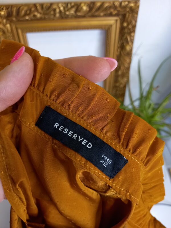 Reserved, dámska blúzka, retro štýl, horčicová blúzka, dlhý rukáv, veľkosť 40, elegantná blúzka, štýlový outfit, reusecentrum, baterkaren