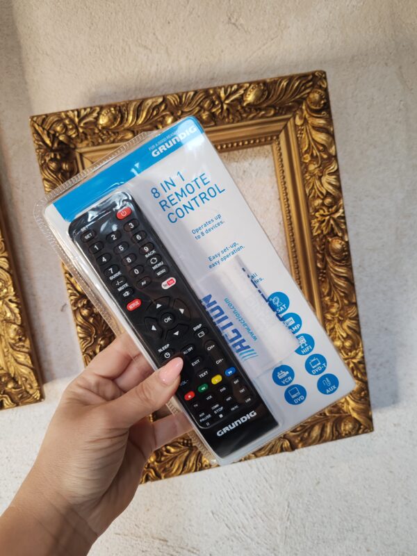 reusecentrum, baterkaren, grundig, univerzálny ovládač, diaľkový ovládač, ovládač na tv, netflix tlačidlo, smart tv príslušenstvo