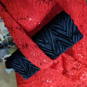 reusecentrum, baterkaren, kabelka, clutch, spolocenska_kabelka, plesova_sezona, vecerna_kabelka, elegantne, fomo, secondhand_slovensko, udrzatelna_moda