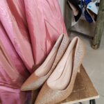 reusecentrum, baterkaren, lodicky, zlate topanky, spolocenske topanky, plesova sezona, svadobne topanky, damske topanky, velkost39, trblietave topanky, elegantny outfit