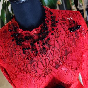 reusecentrum, baterkaren, plesova_sezona, nahrdelnik, nausnice, plesove_doplnky, elegantne_doplnky, spolocenske, secondhand_slovensko, udrzatelna_moda