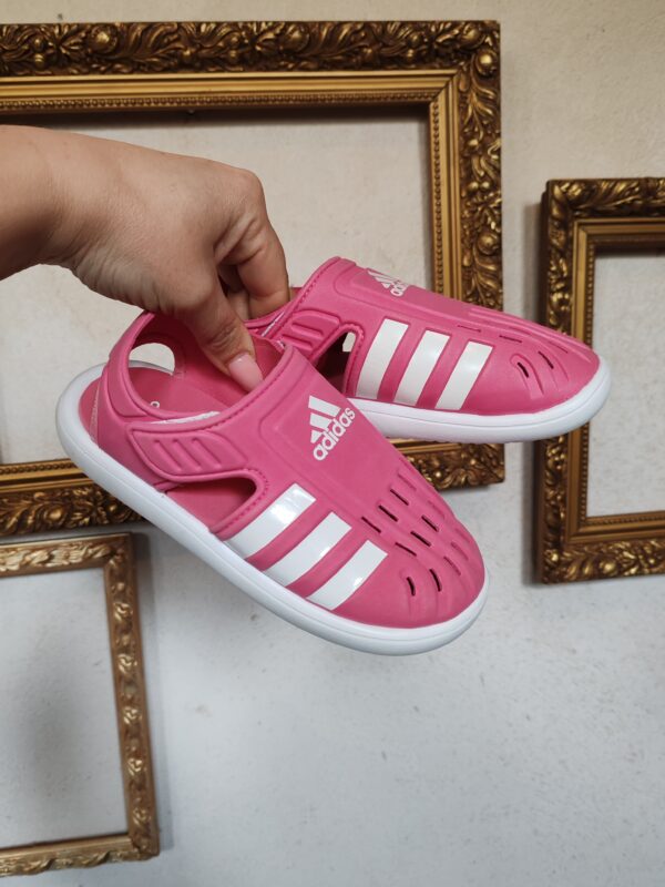 reusecentrum, baterkaren, adidas, sandale, detske_topanky, ruzove, leto, pohodlne, velkost32, secondhand
