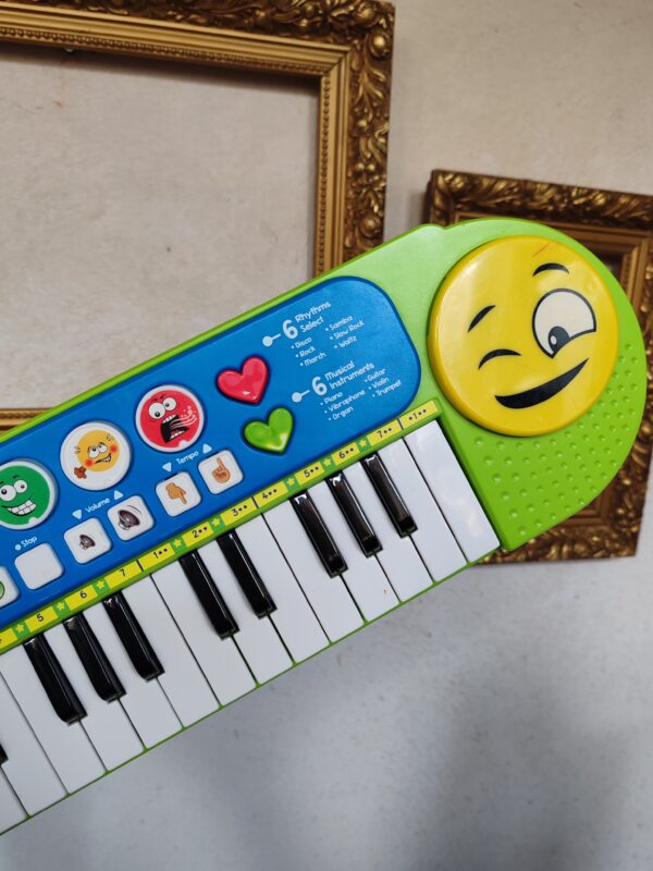 reusecentrum, baterkaren, detskehracky, klavesy, hudobna_hracka, keyboard, deti, zvuky, edukacna_hracka, secondhand