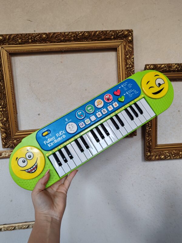 reusecentrum, baterkaren, detskehracky, klavesy, hudobna_hracka, keyboard, deti, zvuky, edukacna_hracka, secondhand