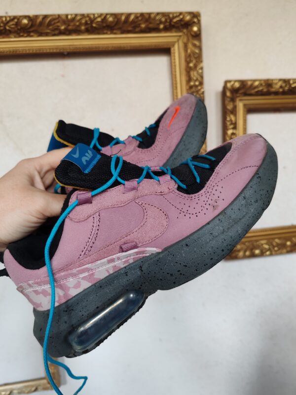 reusecentrum, baterkaren, nike, detske_topanky, tenisky, velkost37_5, sportove, deti, obuv, secondhand, udrzatelna_moda