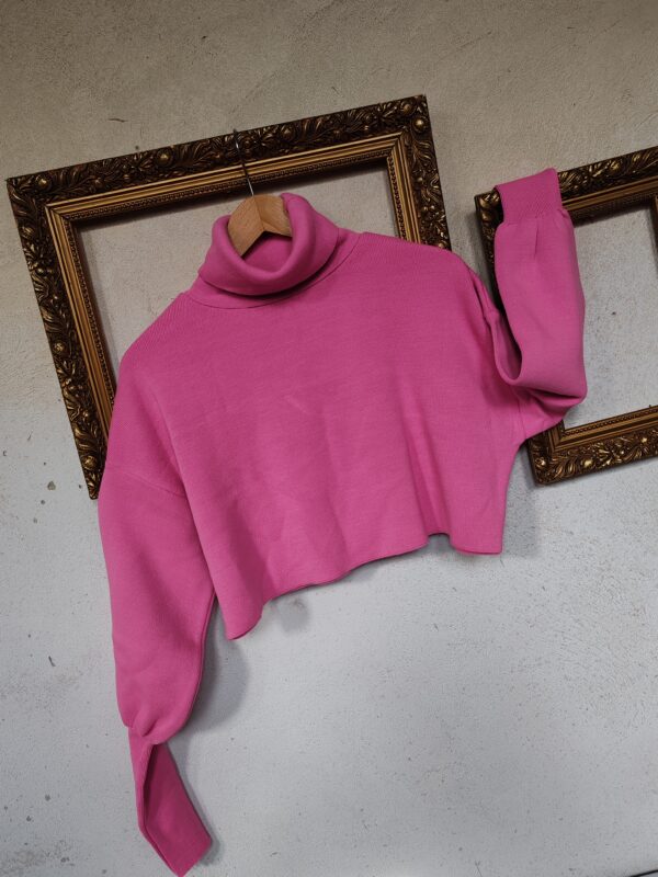reusecentrum, baterkaren, reserved, everyday kolekcia, ruzovy rolak, crop top, xs s, damske oblecenie, stylovy top, moderny outfit, secondhand moda, udrzatelna modareusecentrum, baterkaren, reserved, everyday kolekcia, ruzovy rolak, crop top, xs s, damske oblecenie, stylovy top, moderny outfit, secondhand moda, udrzatelna moda