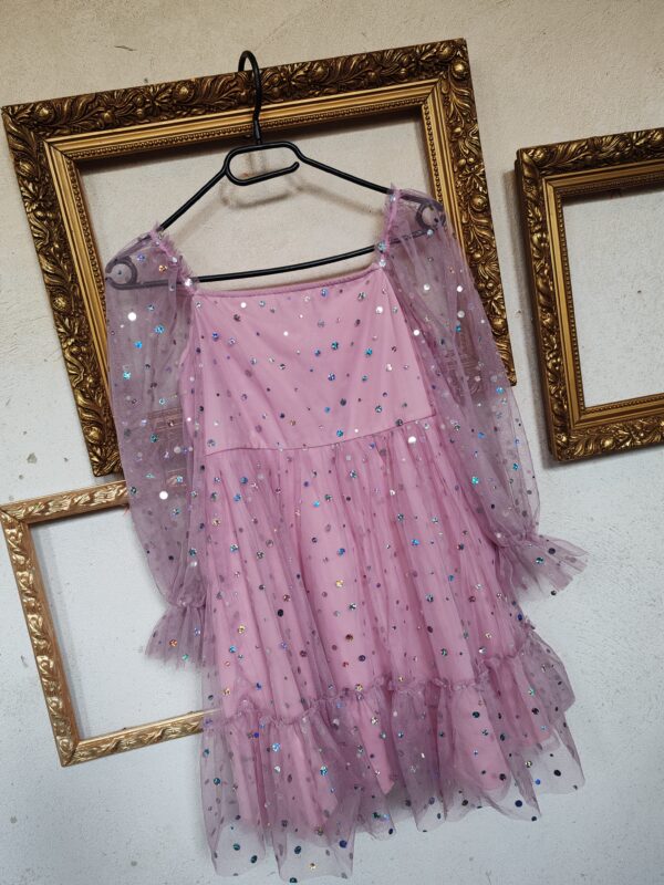 reusecentrum, baterkaren, shein, dievcenske_saty, velkost_152, ruzove, tylove, trblietave, party, secondhand
